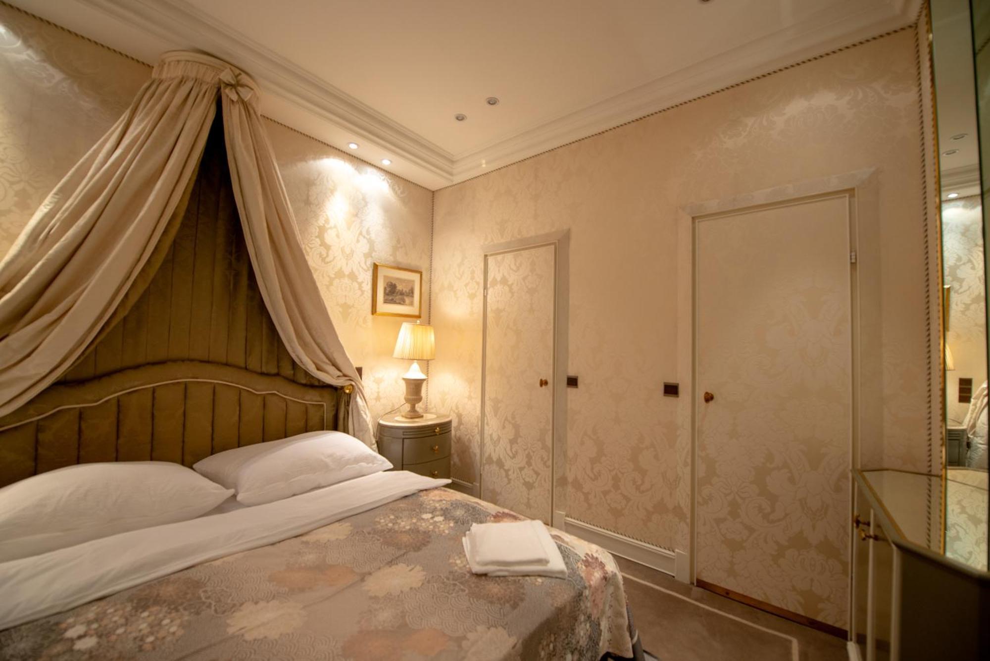Zum Blauen Karpfen Apartment เวียนนา ภายนอก รูปภาพ