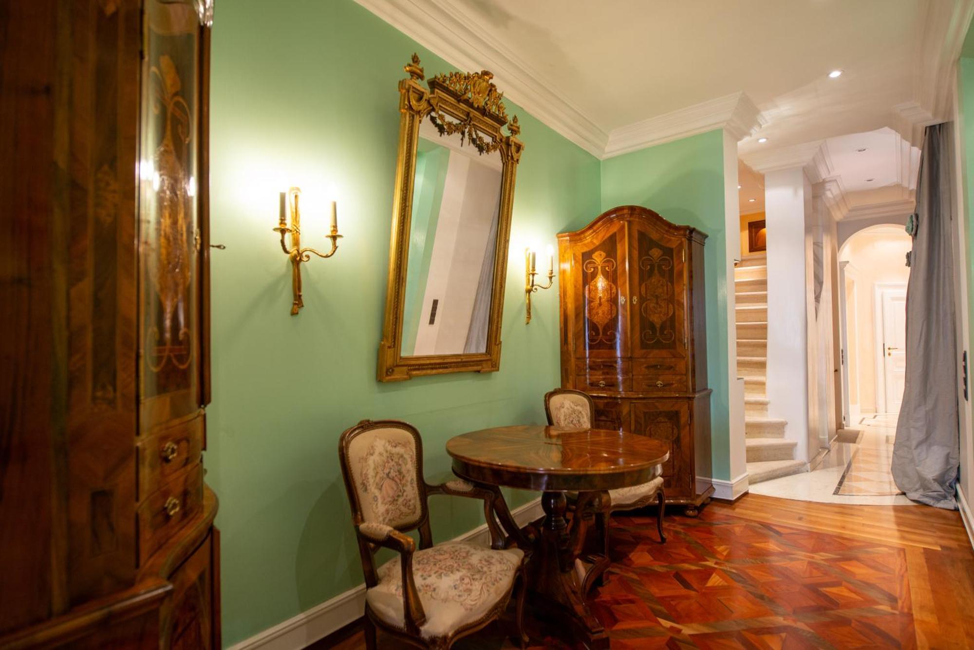 Zum Blauen Karpfen Apartment เวียนนา ภายนอก รูปภาพ