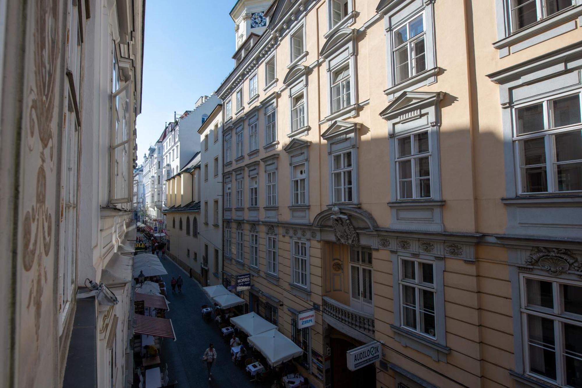 Zum Blauen Karpfen Apartment เวียนนา ภายนอก รูปภาพ